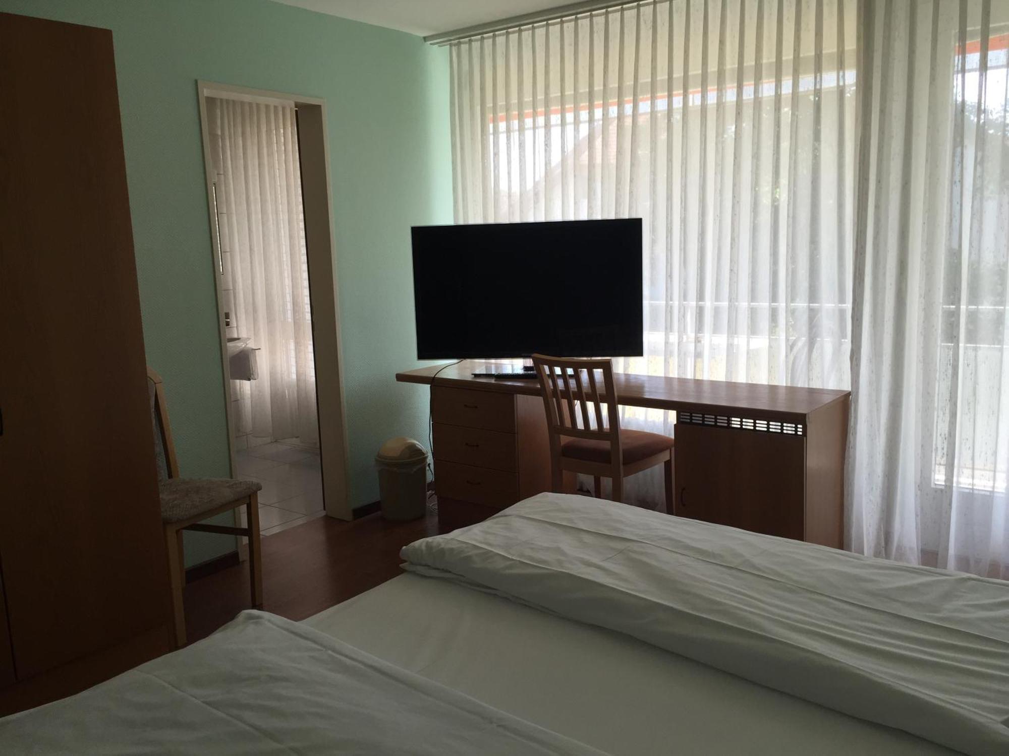 Hotel Mare & Monti Bassersdorf Room photo